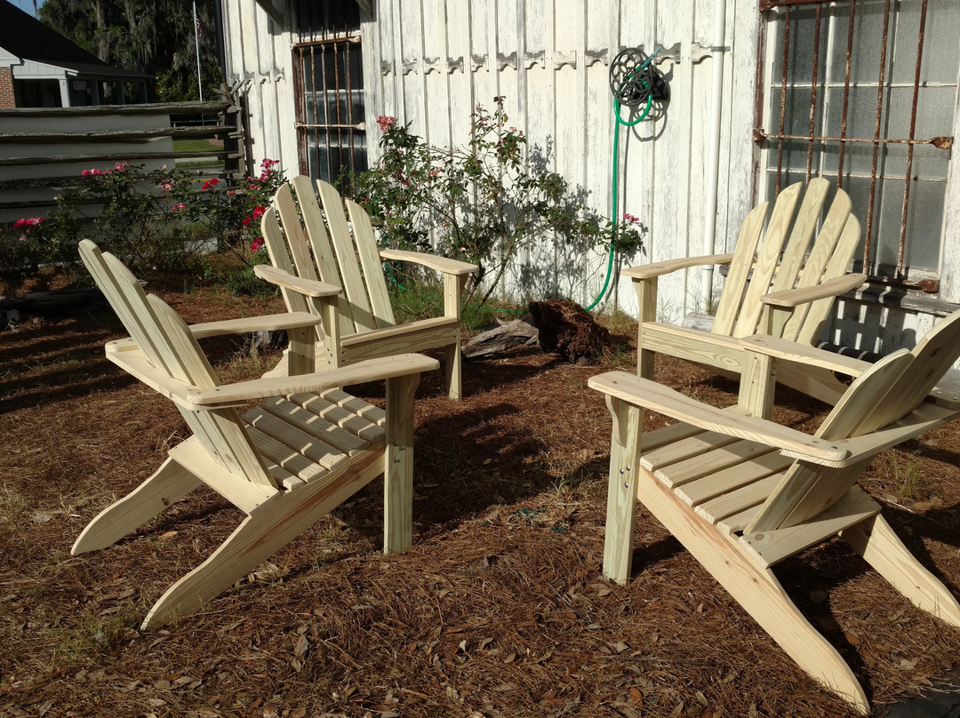 Suwannee Hardware & Feed-White Springs必去景点