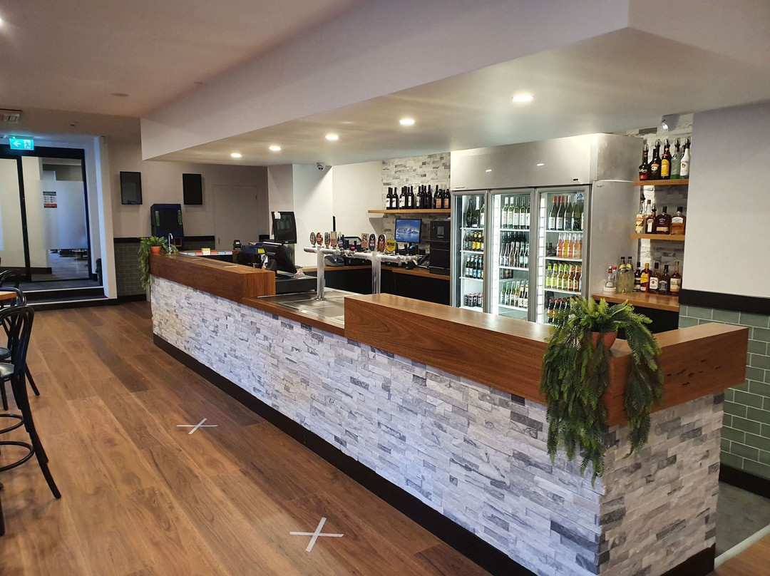 The Empire Hotel主图