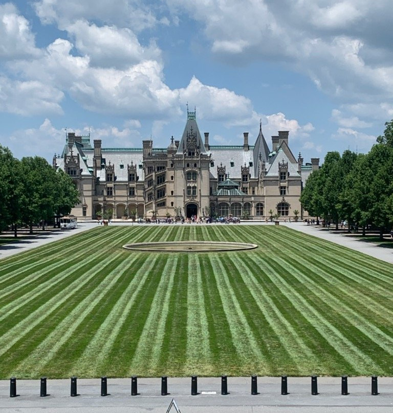 Biltmore Village景点图片
