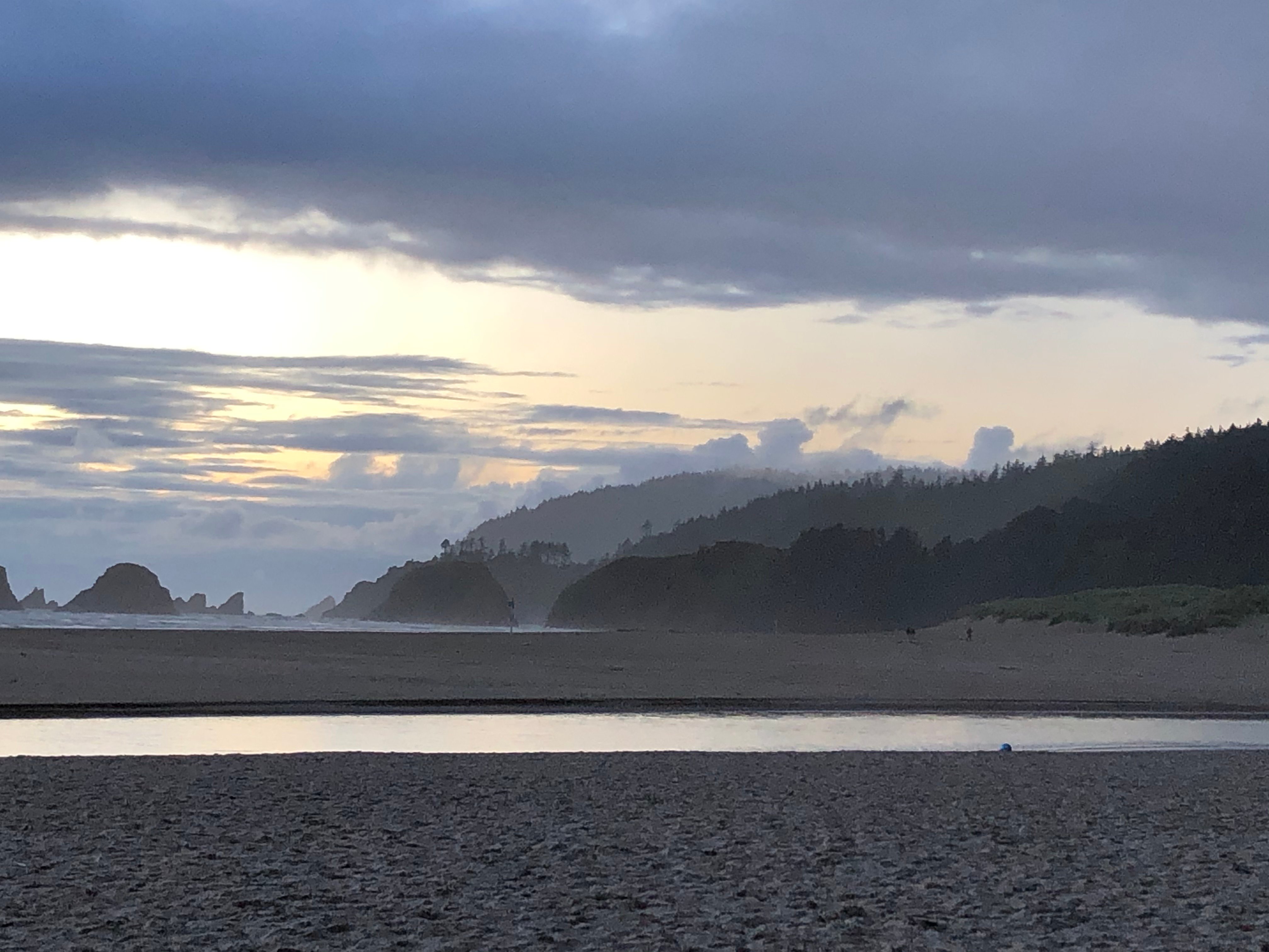 Schooner's Cove Inn-泳池