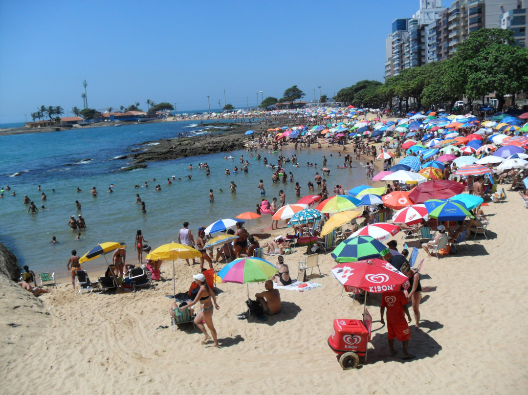Praia dos Namorados景点图片