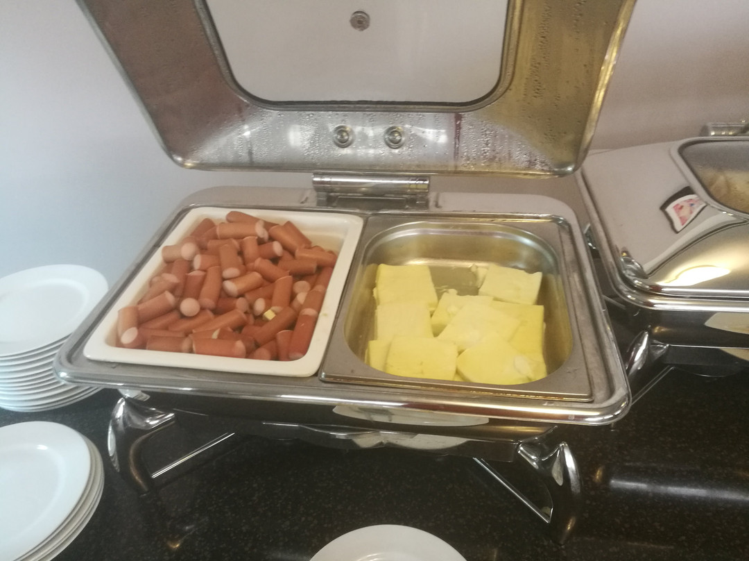 阿兹姆酒店主图