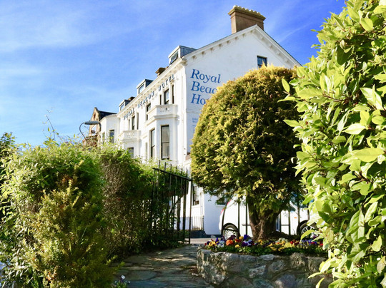 Royal Beacon Hotel主图