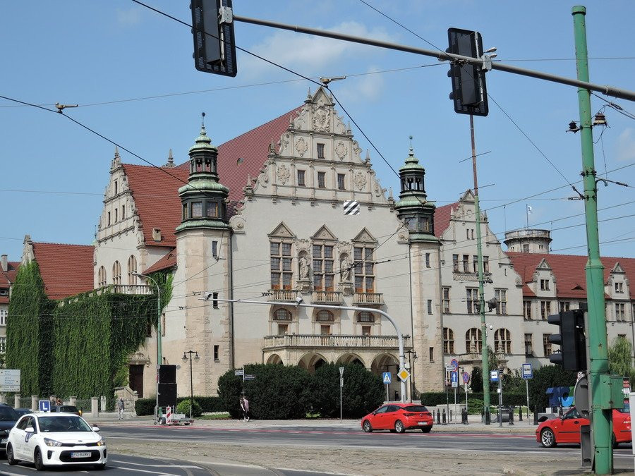 Adam Mickiewicz University-波兹南必去景点