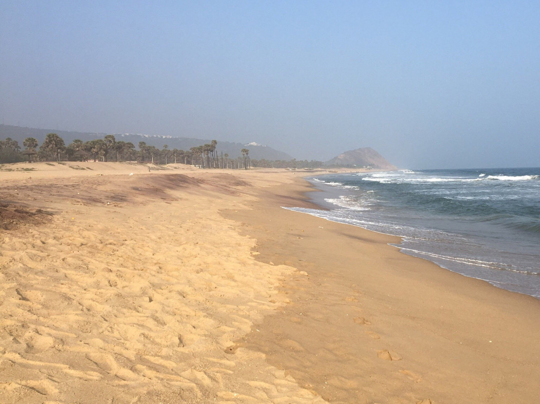 Yarada Beach景点图片