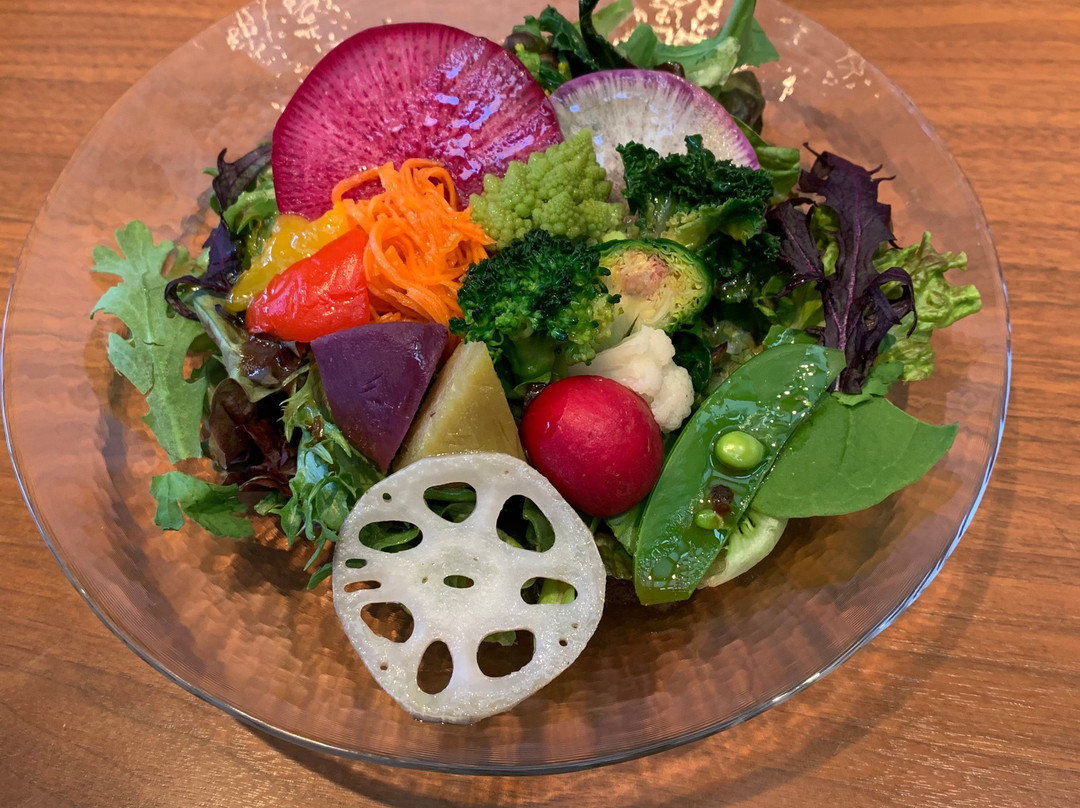 トラットリア プルチーノ