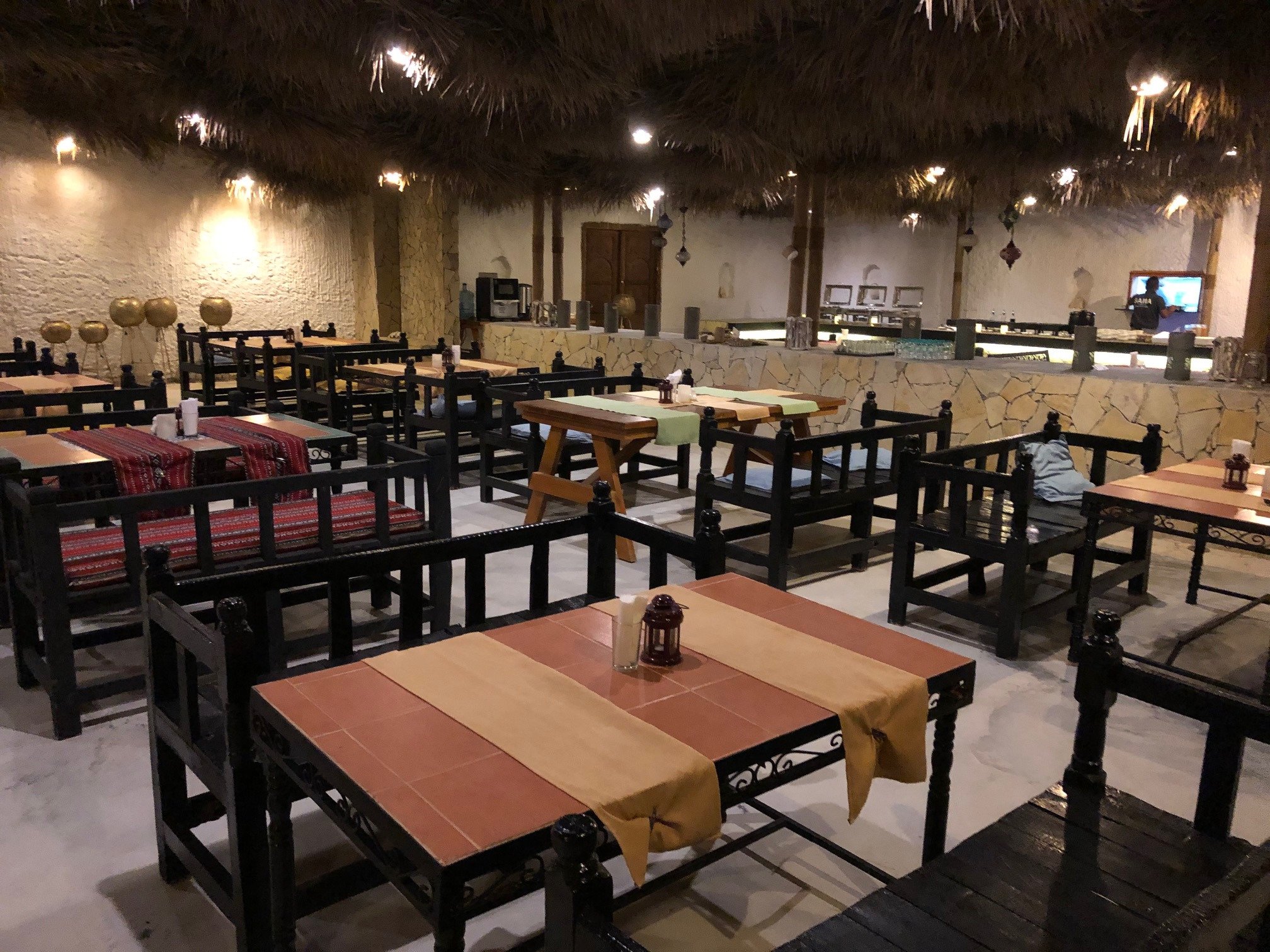Sama Ras Al Jinz Eco Lodge-餐饮