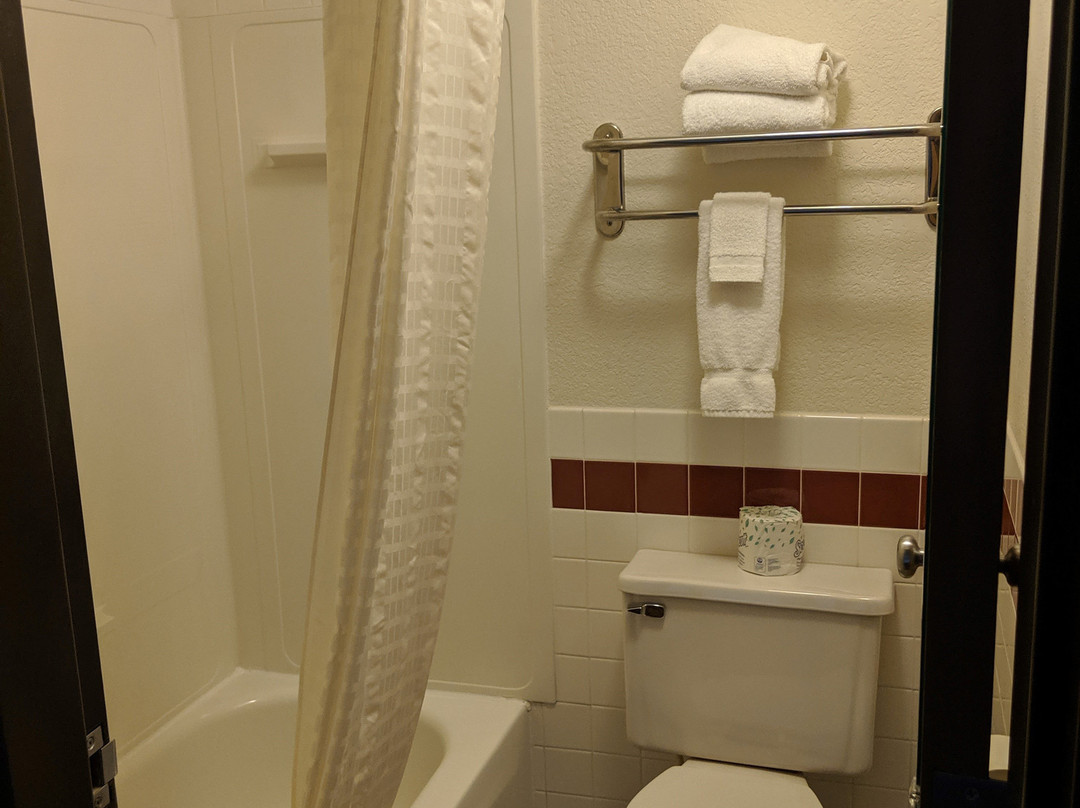 Boarders Inn and Suites by Cobblestone Hotels - Ripon, WI主图