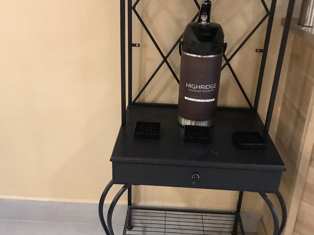 潘翰道尔卡匹陶贝斯特韦斯特旅馆&套房酒店主图