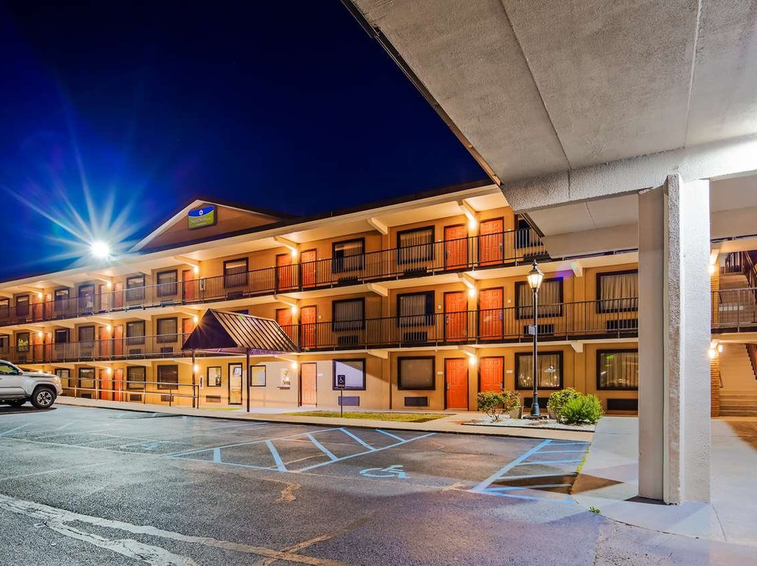 SureStay By Best Western Tupelo North主图