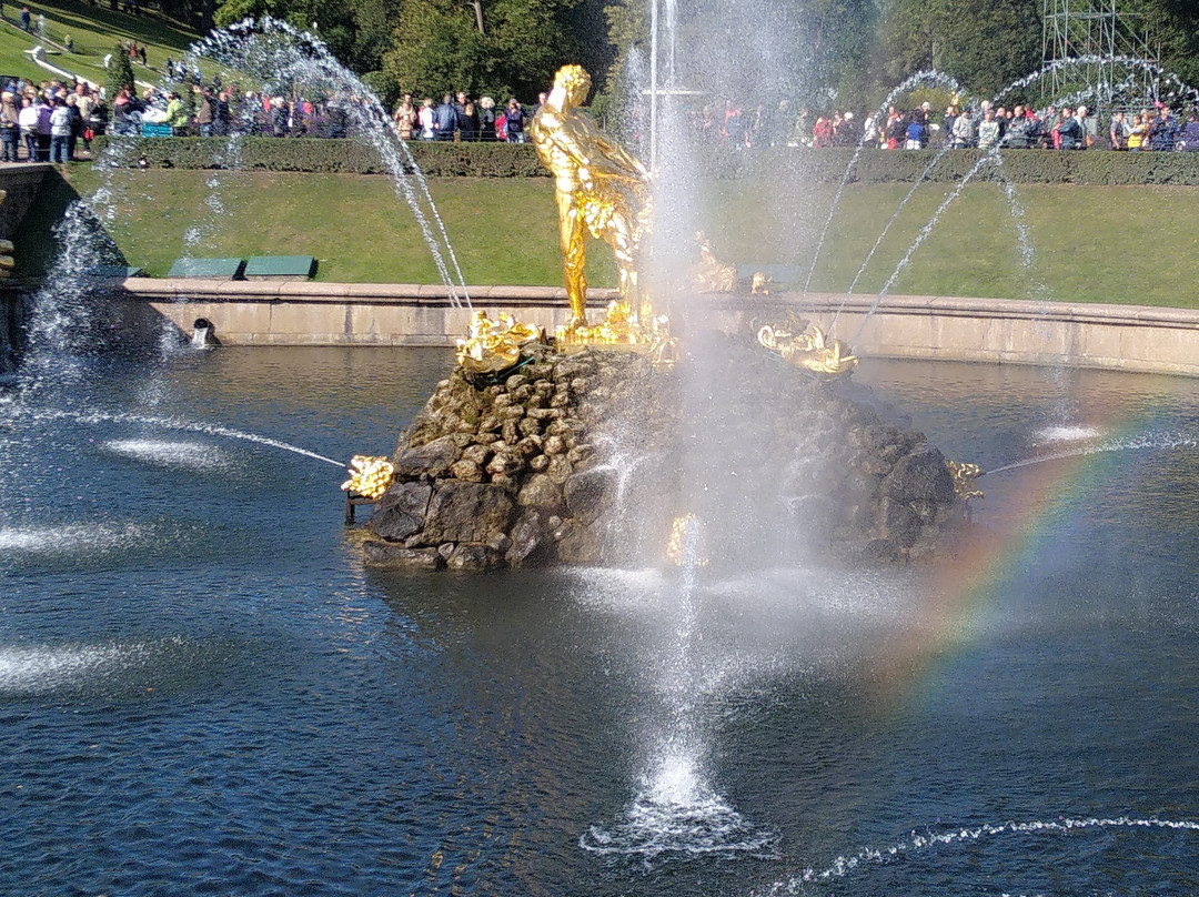 Peterhof  State Museum Preserve景点图片