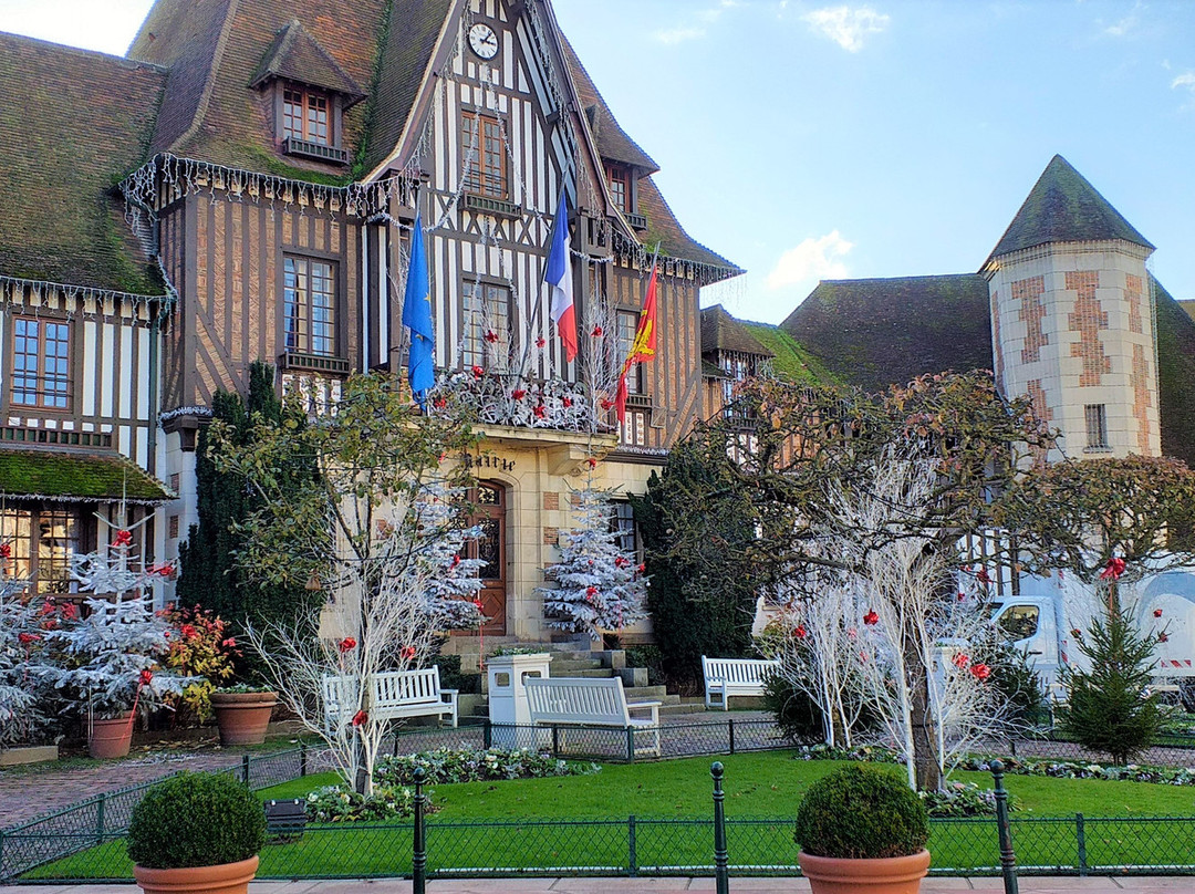 Hotel Le Chantilly主图