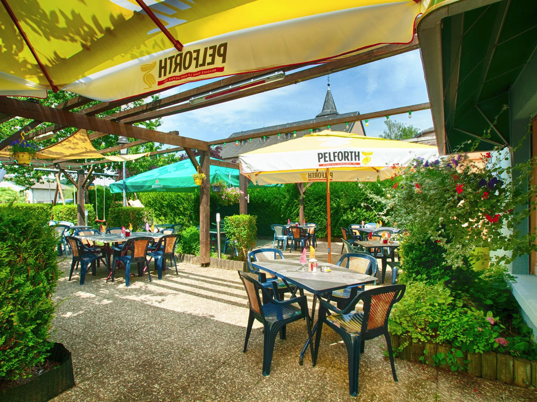 罐头餐厅酒店主图