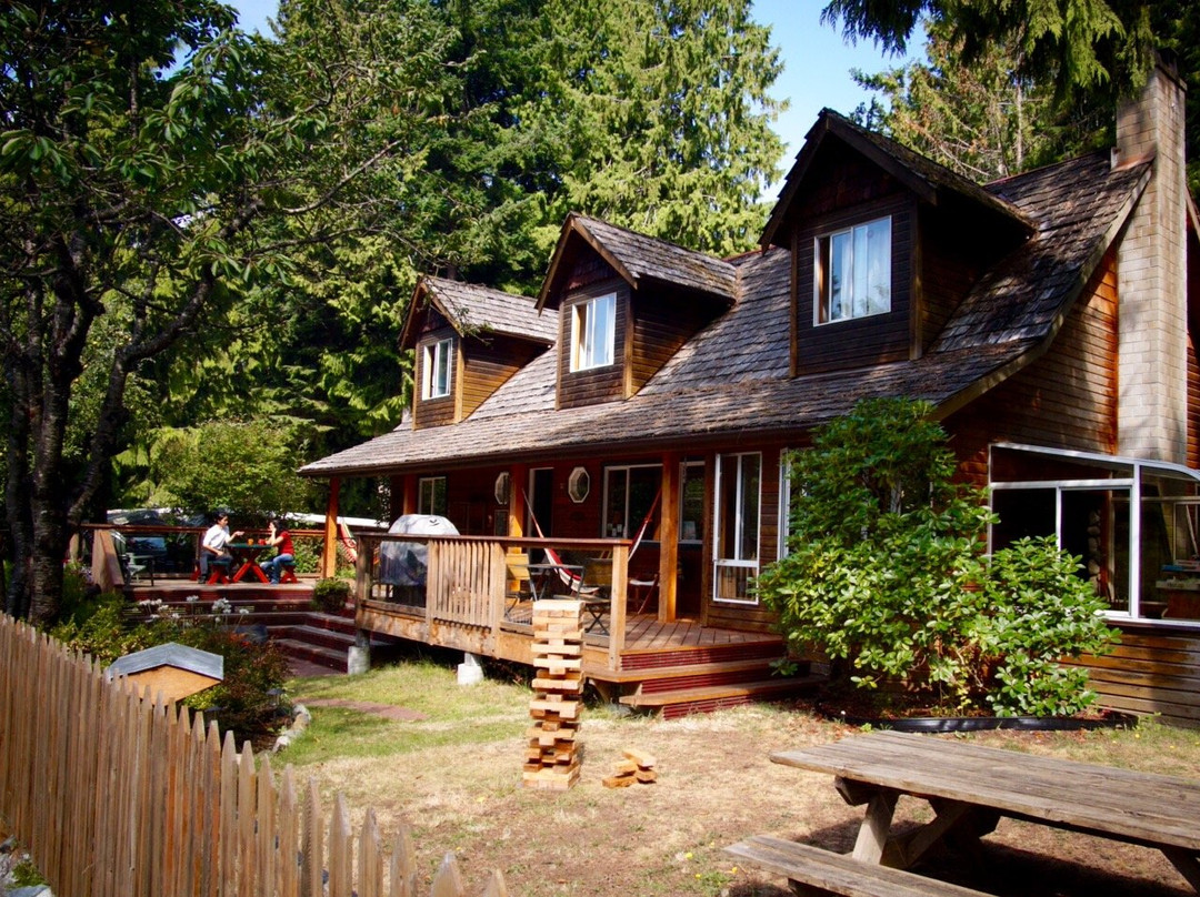 Roberts Creek酒店住宿-Up The Creek Backpacker's Lodge