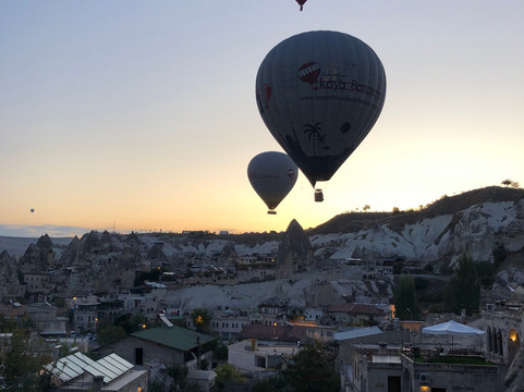 格兰德卡乌套房酒店主图