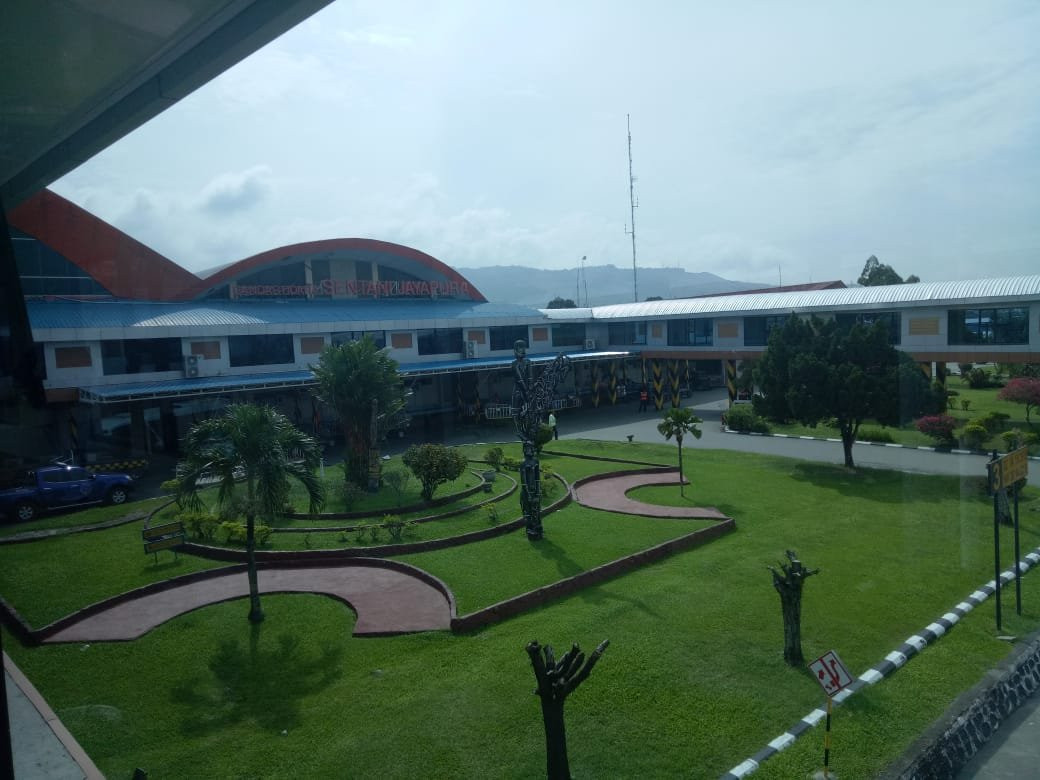 Horex Hotel Sentani主图