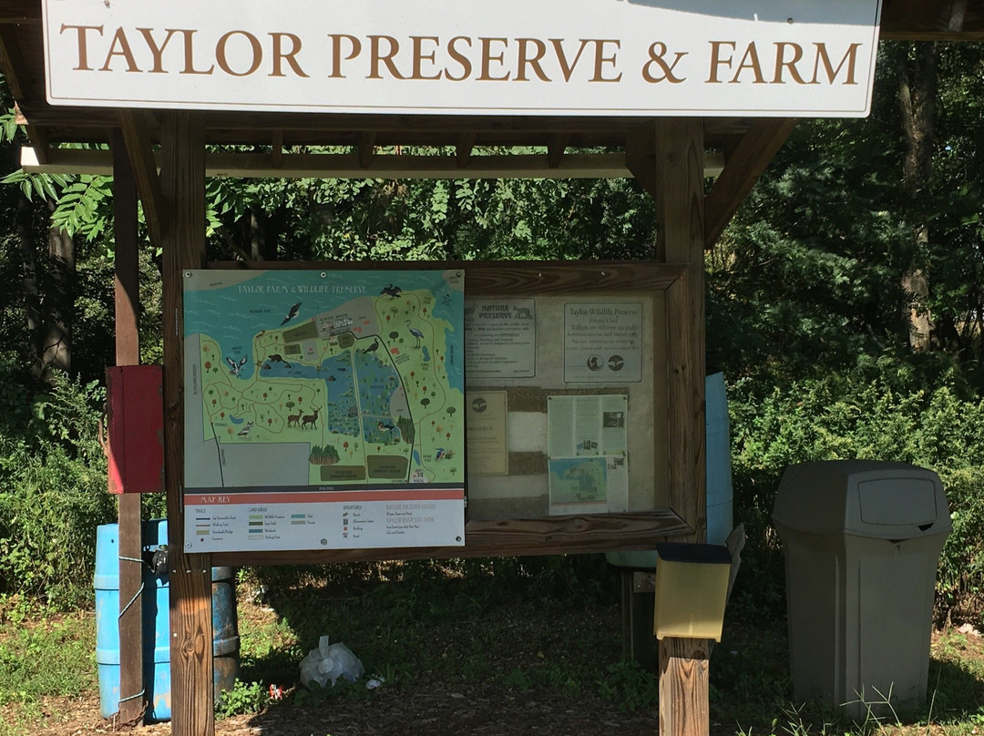 Taylor Wildlife Preserve and Farm景点图片