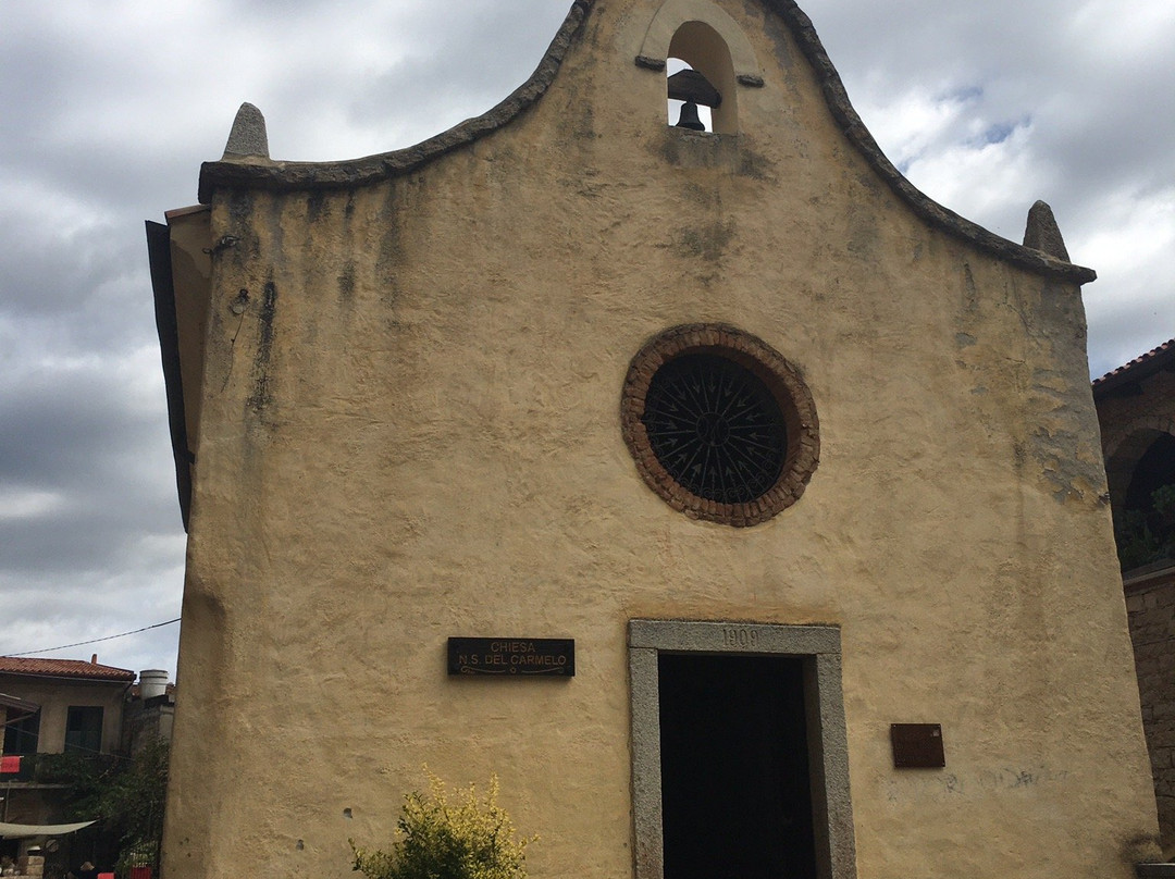 Chiesa del Carmelo-Gavoi必去景点
