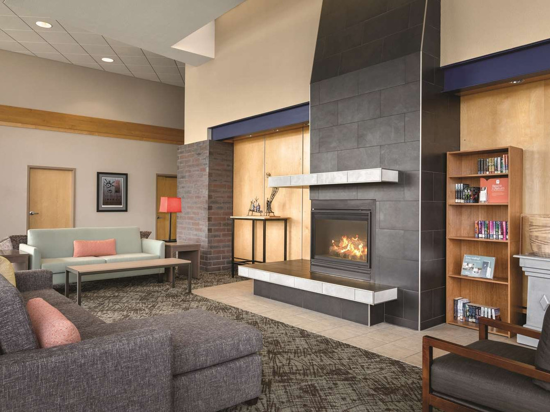 Country Inn & Suites by Radisson, Fergus Falls, MN主图