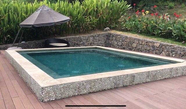 瓦尔杜旅馆主图