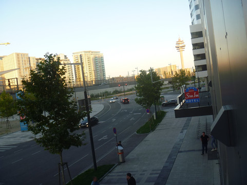 维也纳中央车站星辰酒店主图