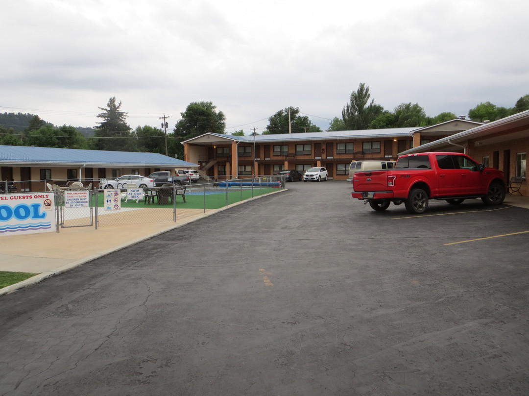 Hot Springs Hills Inn主图