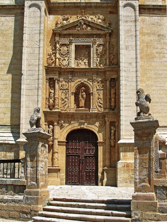 Iglesia de Santiago de Los Caballeros景点图片