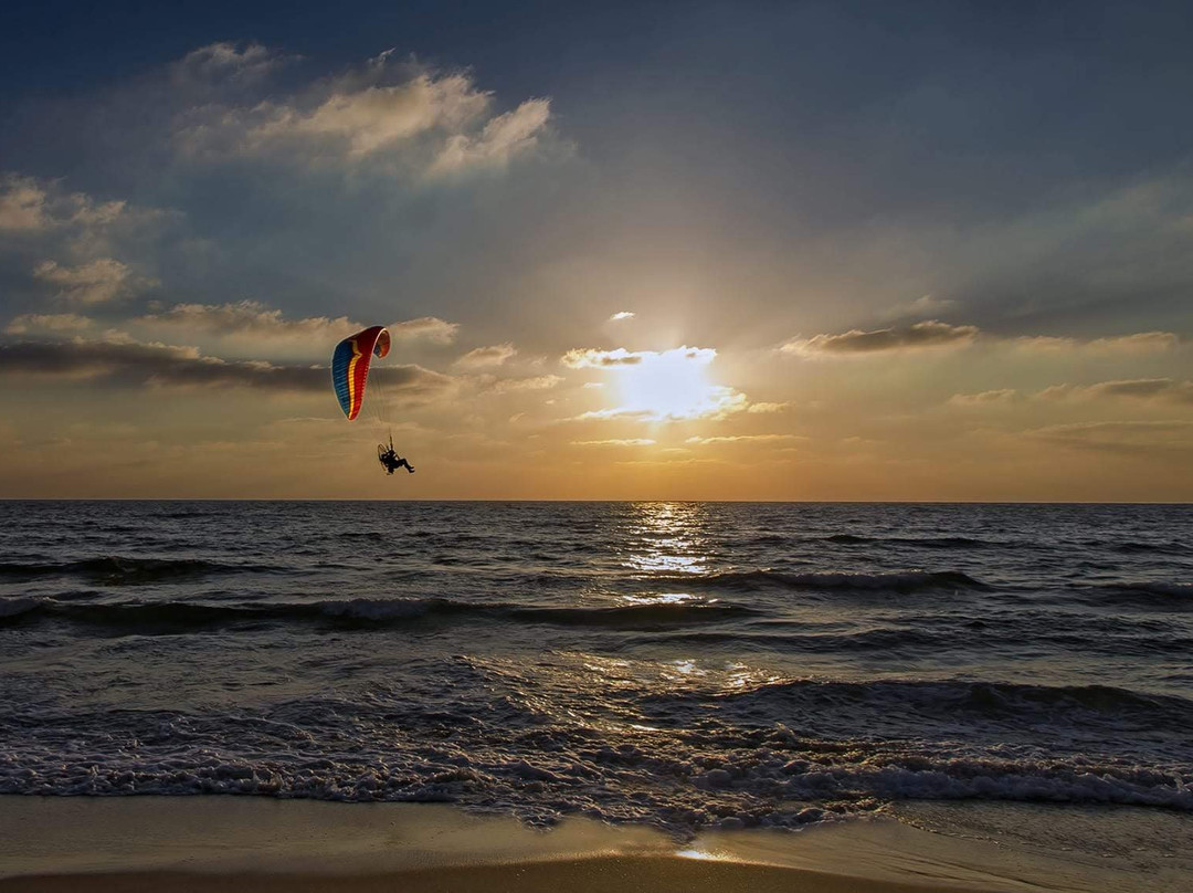 Israel Paragliding-Rishon Lezion必去景点