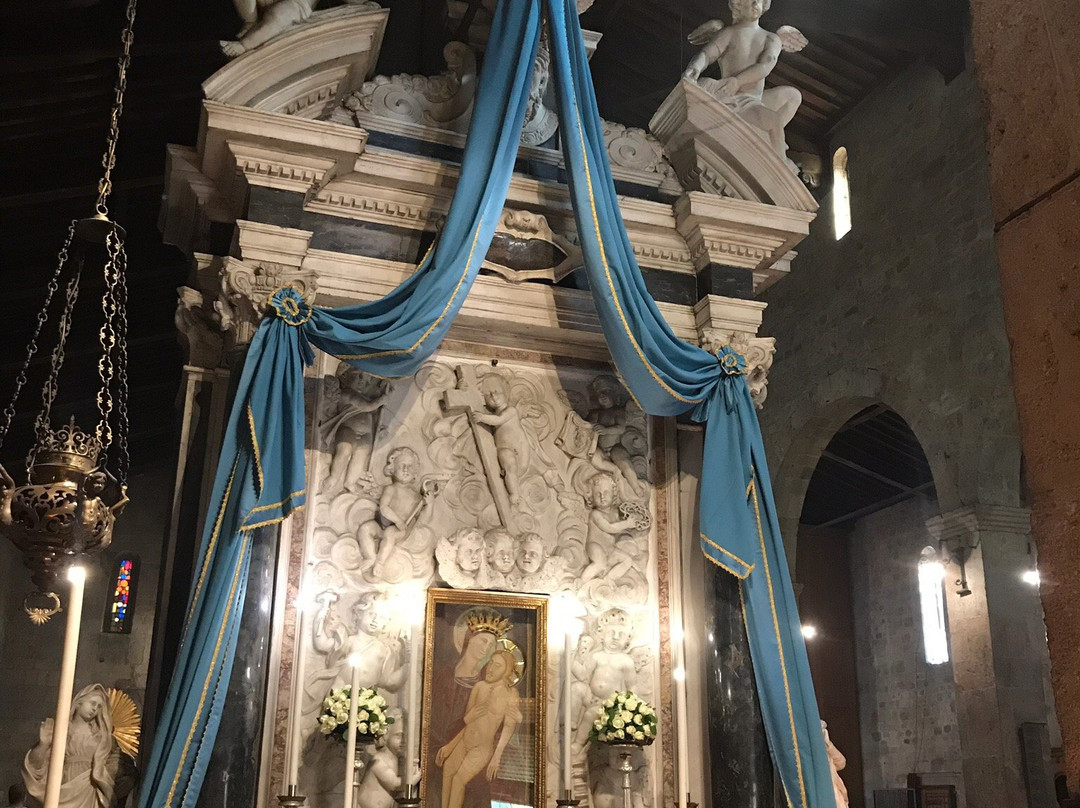 Badia Di San Pietro a Camaiore-卡马约雷必去景点