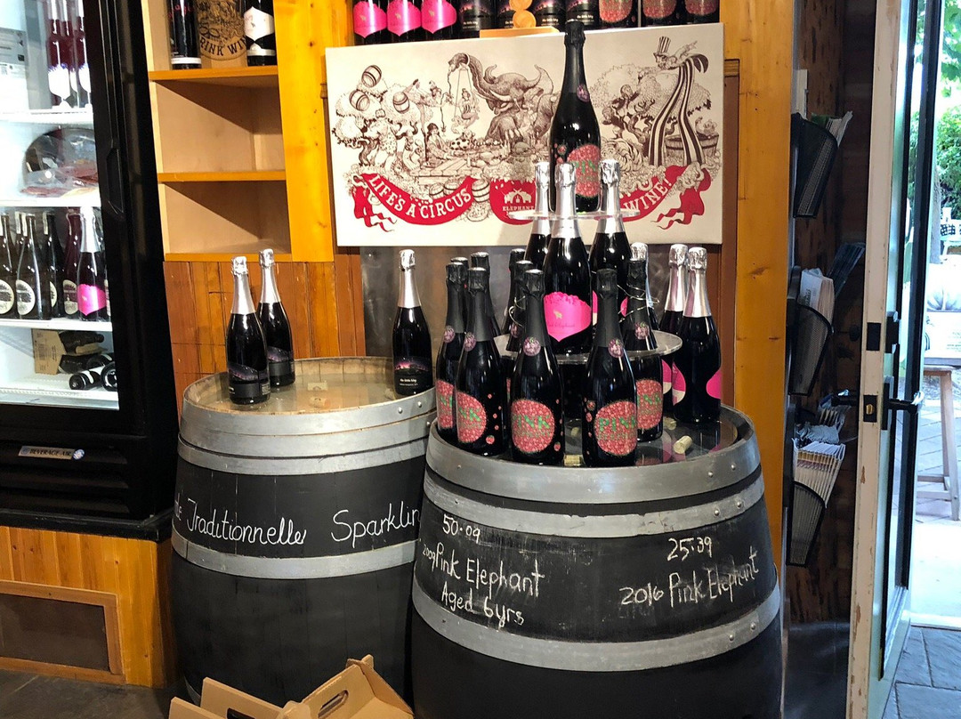 Elephant Island Orchard Wines景点图片
