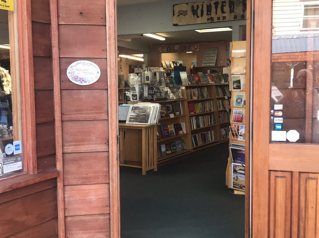WinterRiver Books & Gallery-班登必去景点