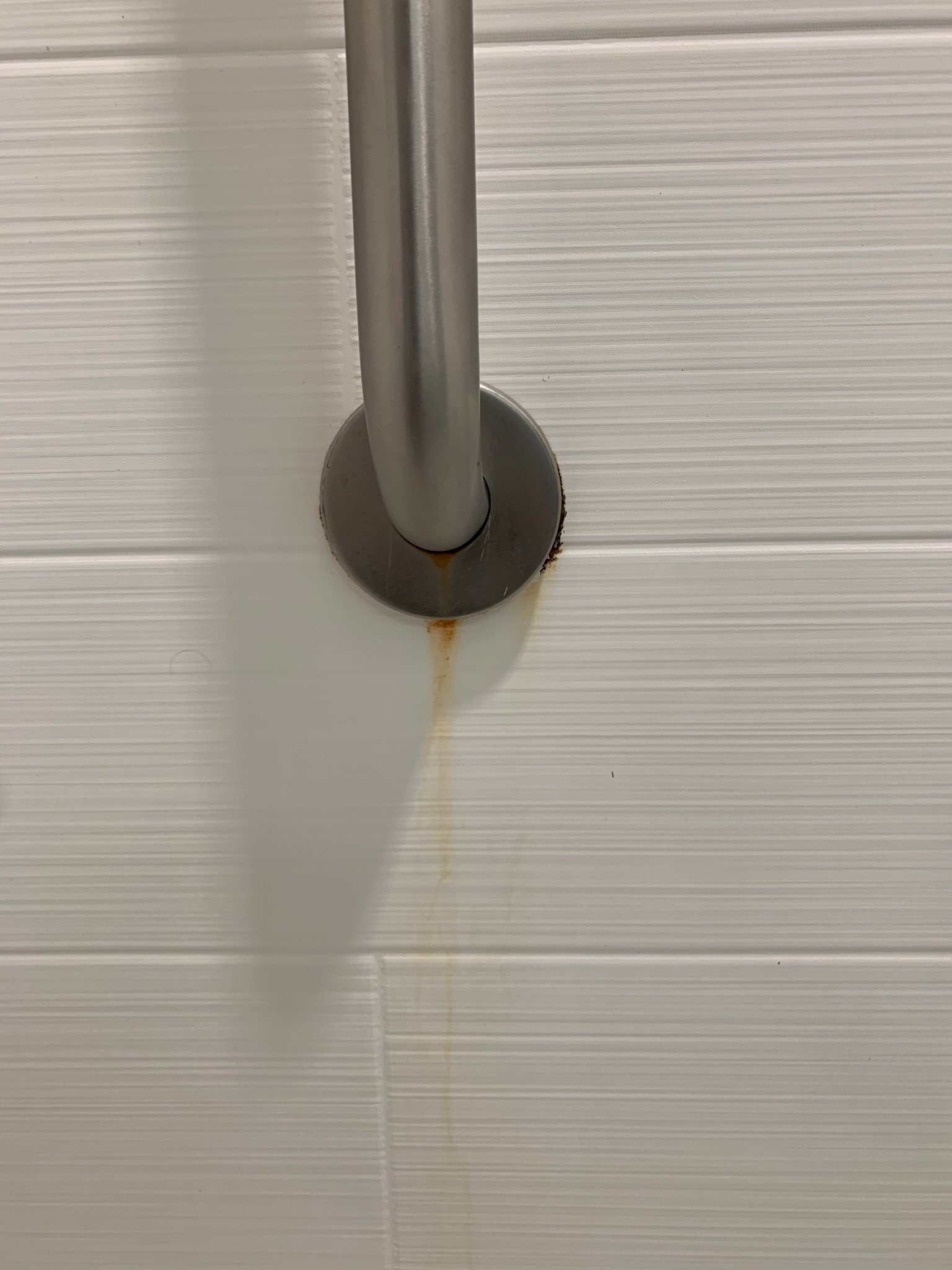 Home2 Suites Roanoke Airport-浴室