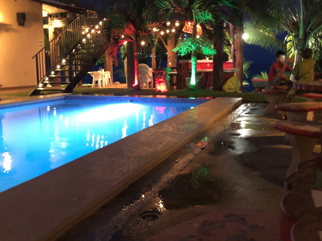 Big Daddy's Beach Club & Hotel主图