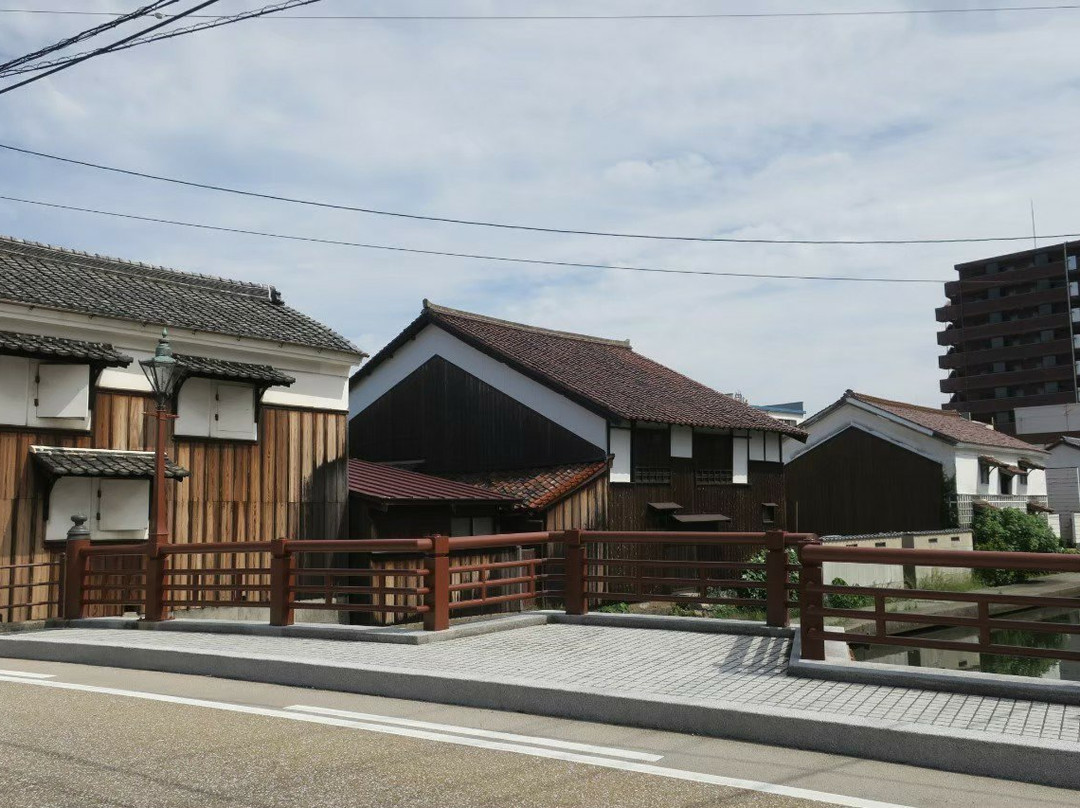 Old Kamogawa Riverside-米子市必去景点