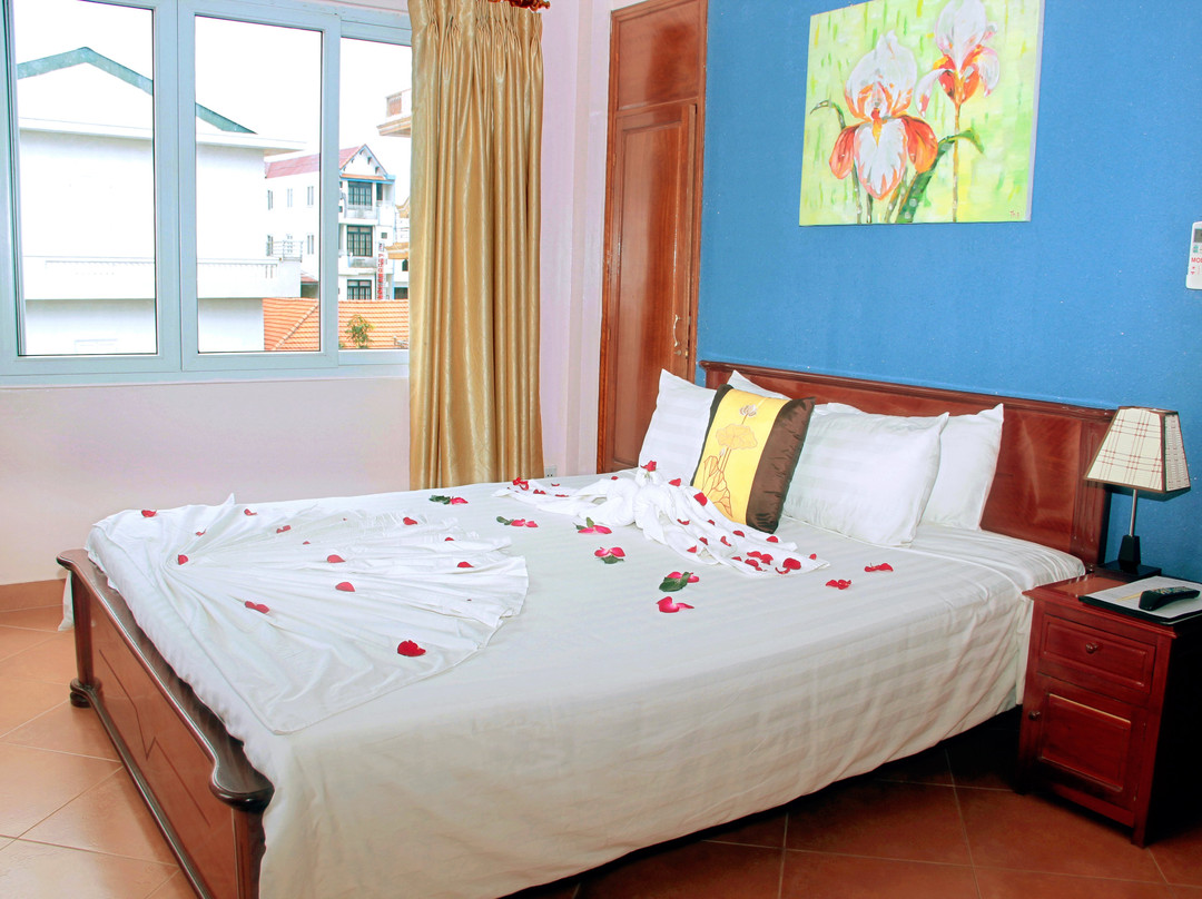 假日钻石大酒店主图