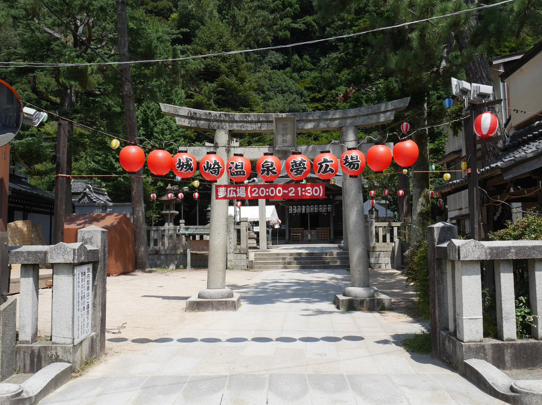 Shisho Shrine-丰冈市必去景点