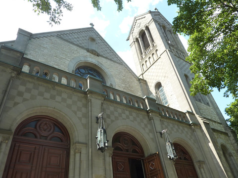 St. Leon Catholic Church-Westmount必去景点