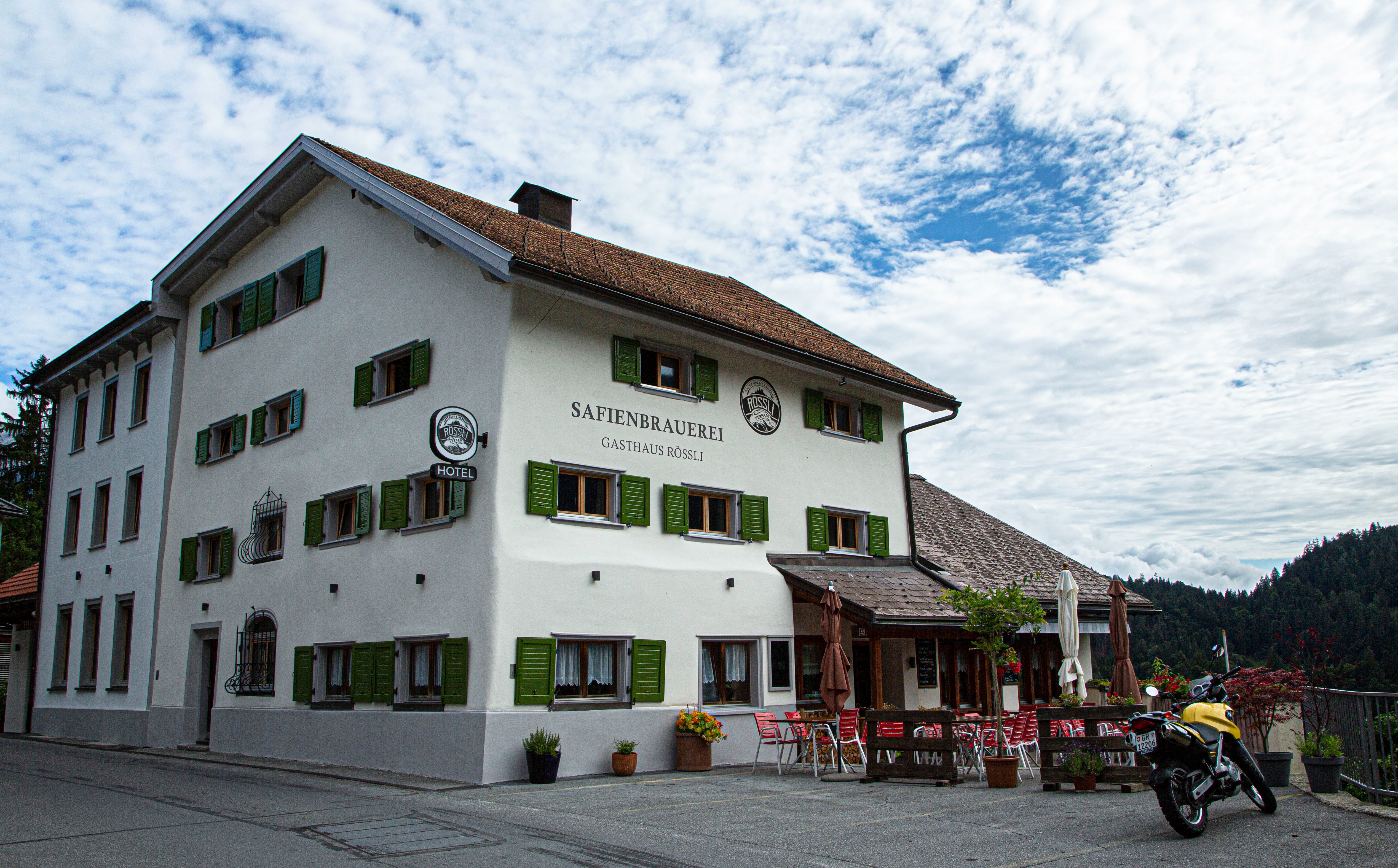 Gasthaus Roessli Versam-官方