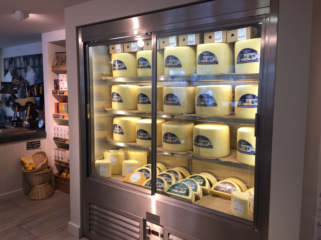 The Cheese Shop at Dewlay景点图片