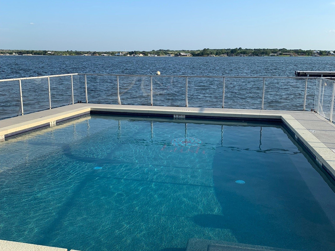 Lush Resort Possum Kingdom Lake主图