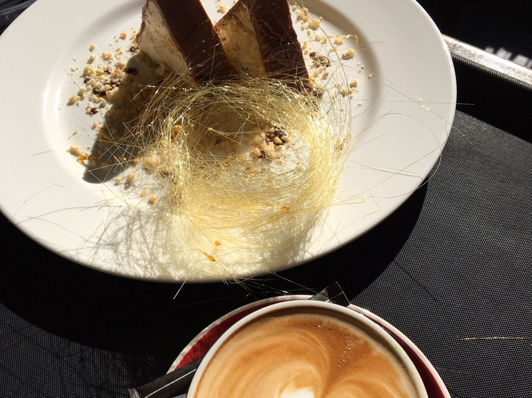 The Royal Hotel Springwood主图