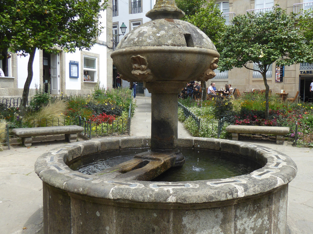 Praza de Fonseca-圣地亚哥德孔波斯特拉必去景点