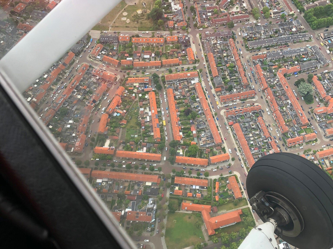 Sky Service Netherlands Day Tours景点图片
