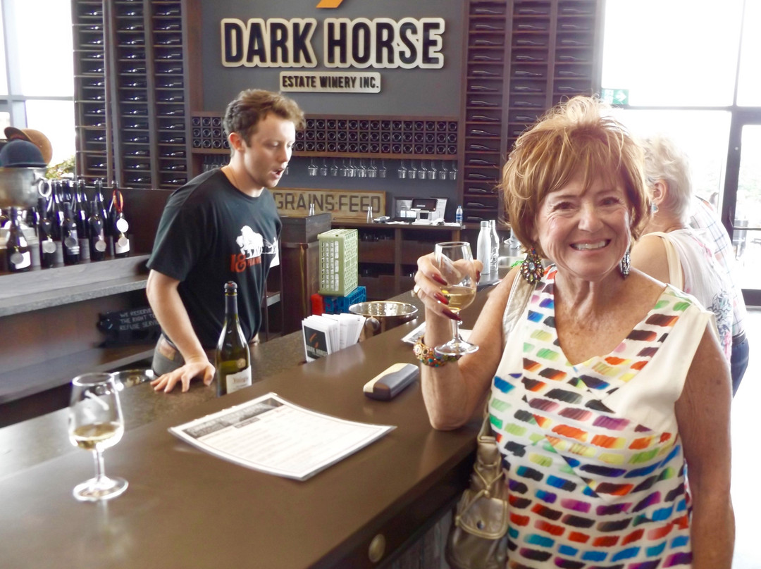 Dark Horse Estate Winery景点图片