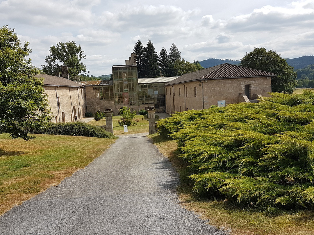 VVF Château sur la Vienne Lac de Vassivière主图