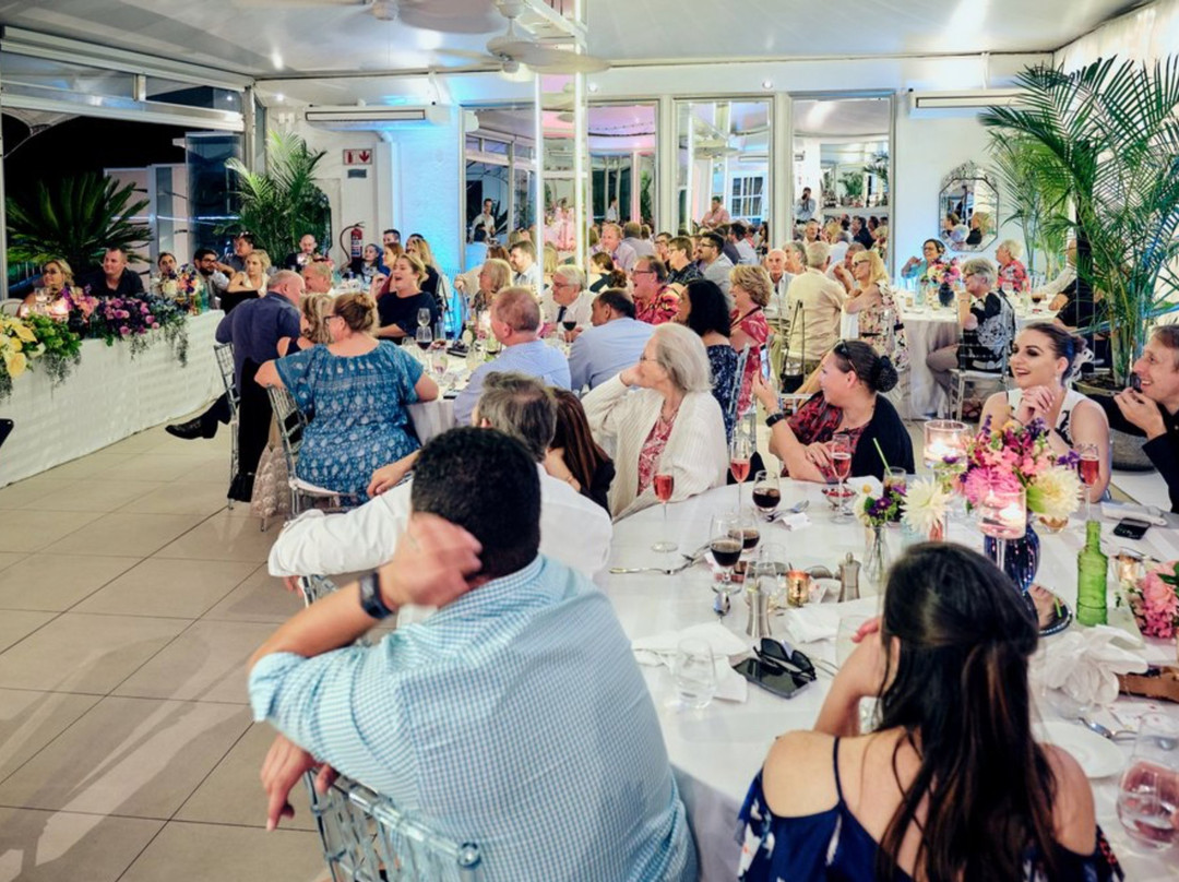 十二使徒水疗酒店主图