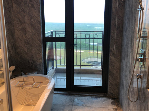 上海三甲港绿地铂瑞酒店主图