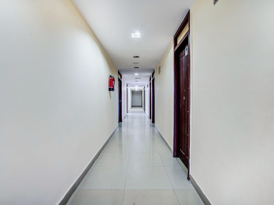 OYO 7239 Hotel Aditya主图