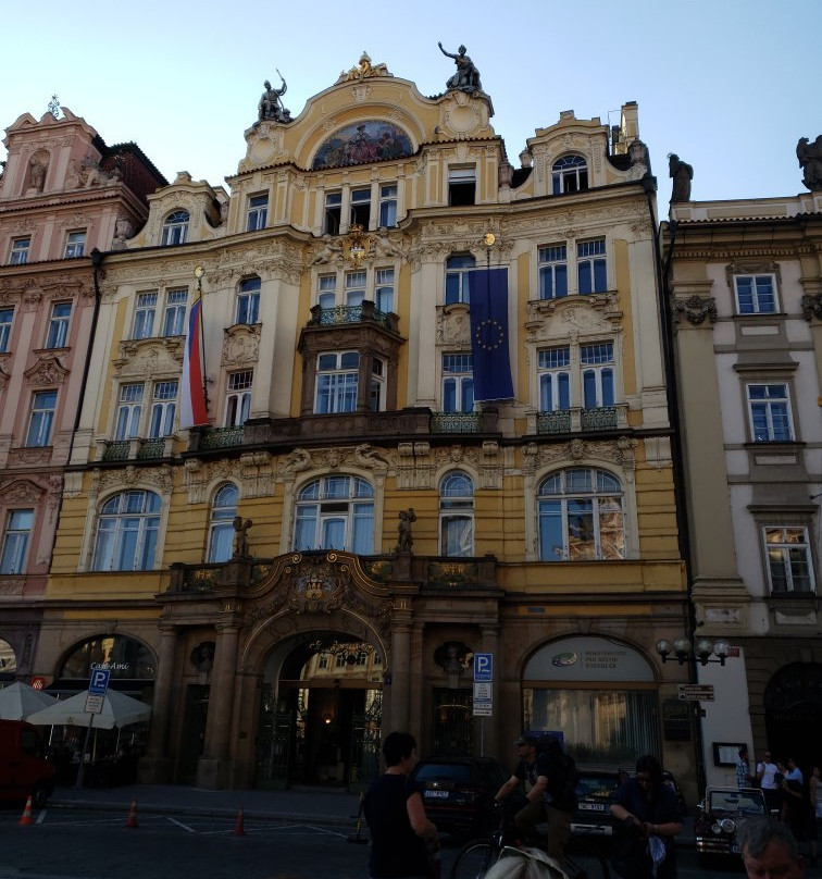 Prague Bus Tours-布拉格必去景点