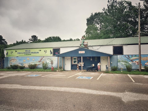 Beaver Springs Fishing Park-威斯康星峡谷必去景点